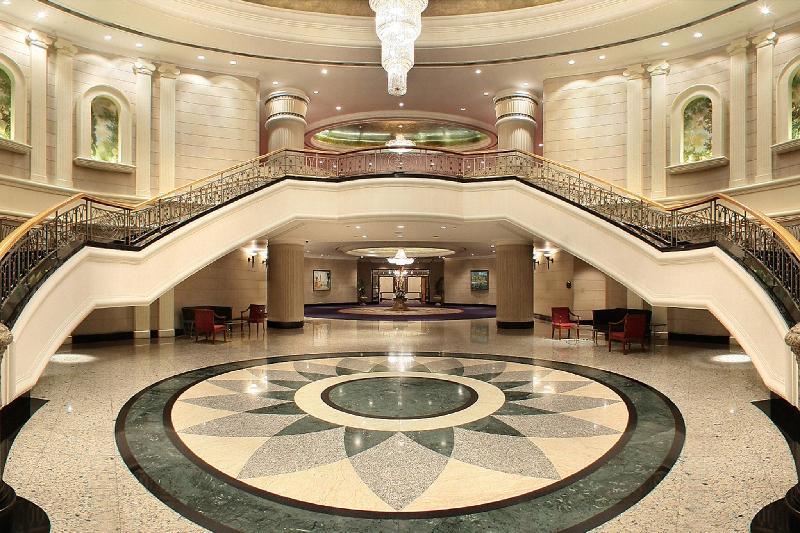 Renaissance Kuala Lumpur Hotel & Convention Centre - image 6